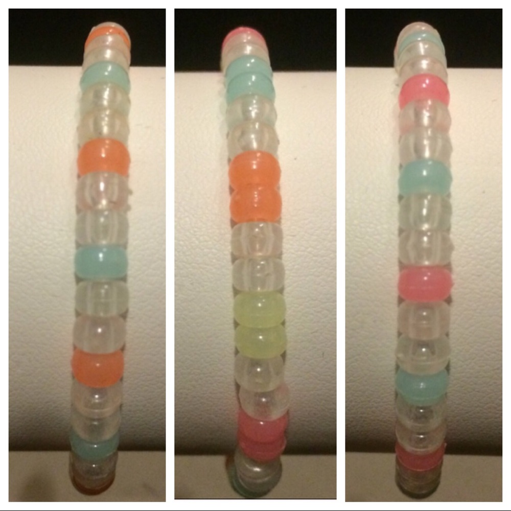 Set of 3 Glow Stretch Bracelets